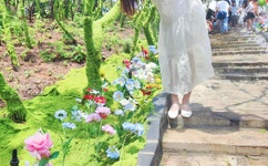 被游戏里的NPC做哭